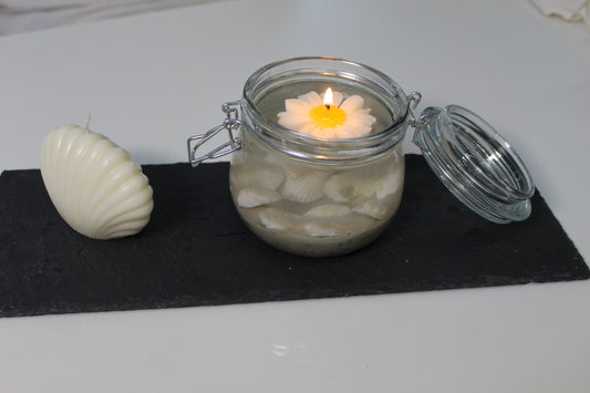 Muschelkerze „Meeresflüstern“ – Natürlich & Duftfrei