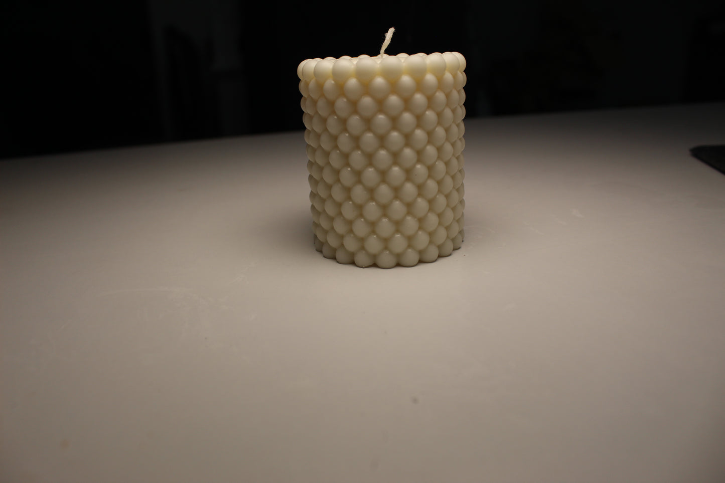 Bubble-Kerze „Perlenzauber“ – Minimalistisch & Elegant