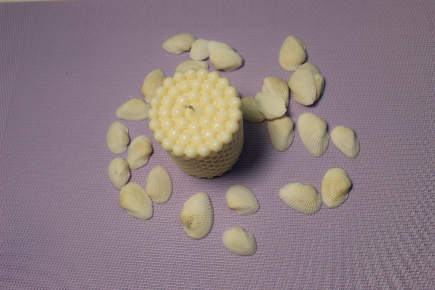 Bubble-Kerze „Perlenzauber“ – Minimalistisch & Elegant