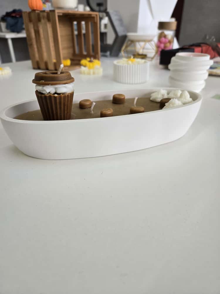 Duftkerze „Kaffeeklatsch“ – Kaffeegenuss in der Gips-Schale